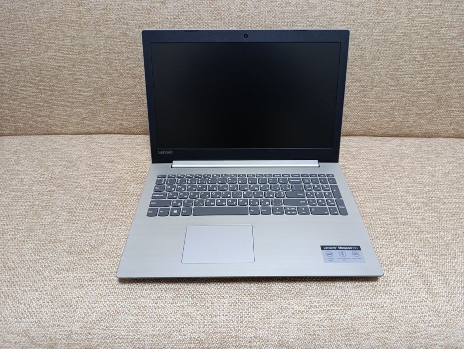 Lenovo 330-15IKB/i3-6006/8 RAM/SSD 128Gb+HDD 500GB/Geforce 920MX 2Gb