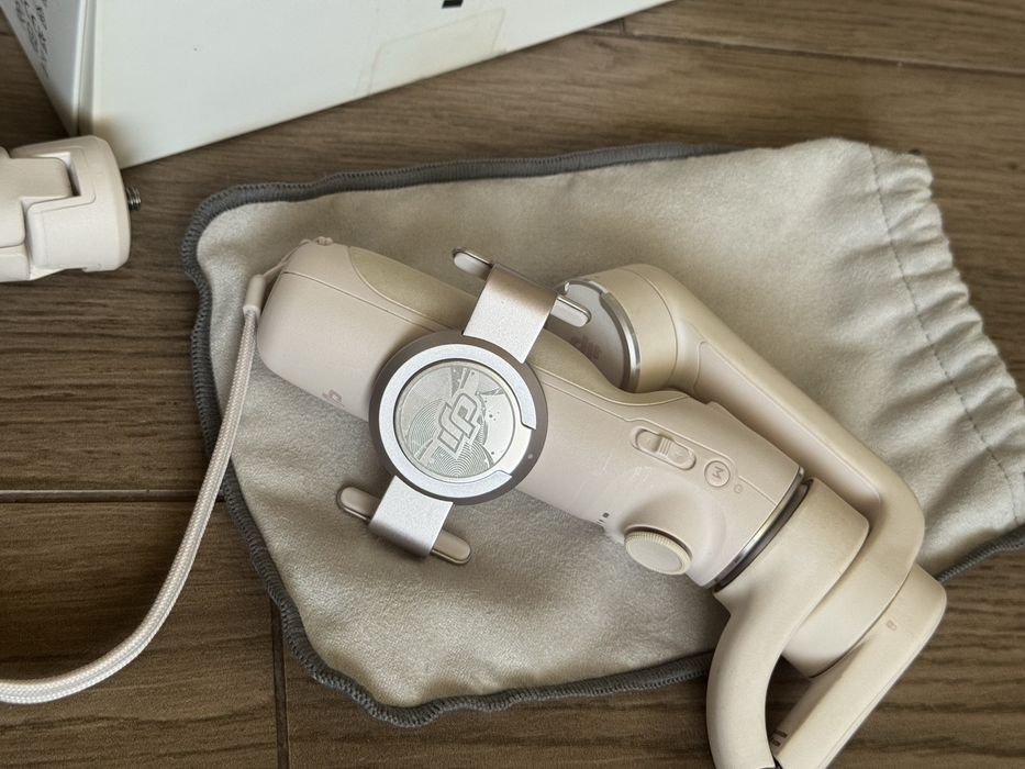 Стабілізатор Dji Osmo Mobile 5