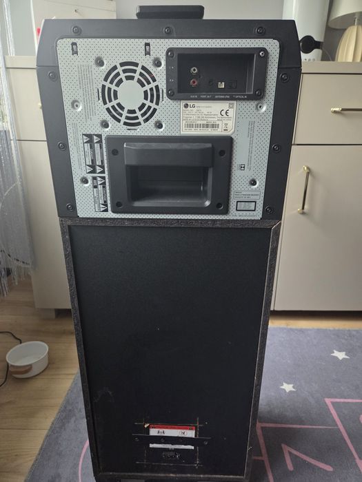 Glosnik LG OK75 uszkodzony