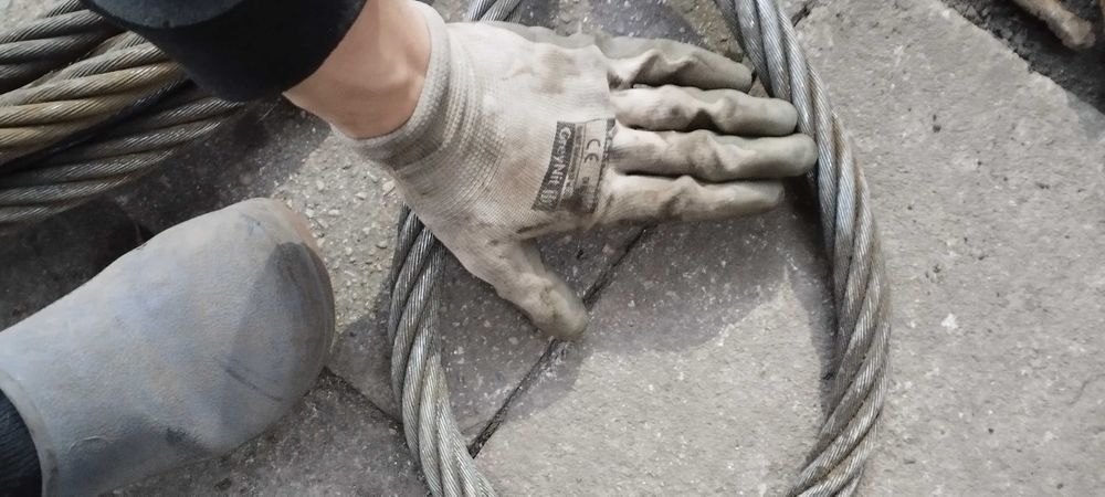 Lina stalowa fi 26 mm - 18 metrów, nie używana , mocna