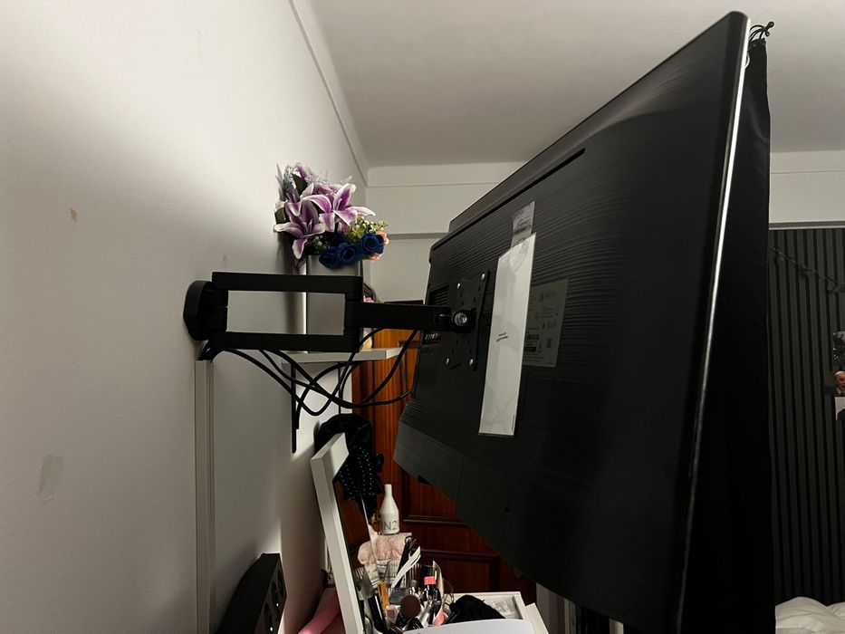 Televisão Samsung 32” (polegadas) smart tv 2023 cor preto. Só por msg