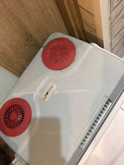 Lodówka turystyczna samochodowa