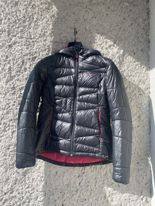 kurtka przeciwdeszczowa pikowana