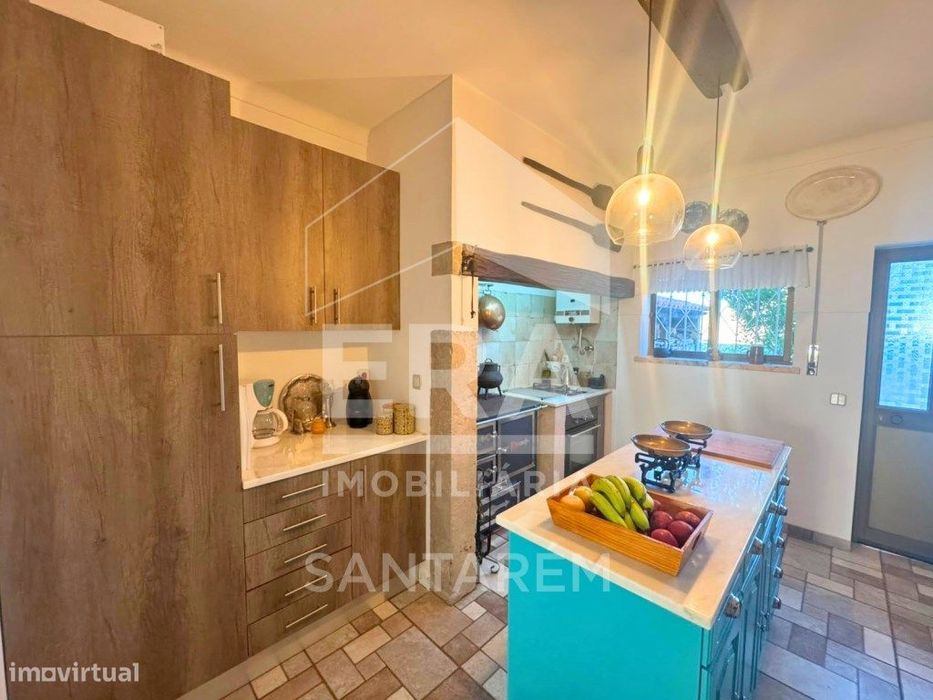 Moradia inserida num lote de 567,30 m²