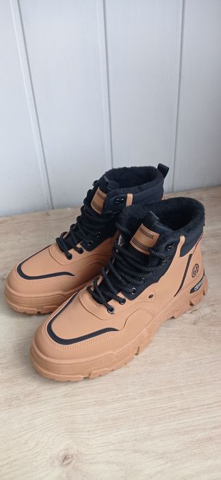 Buty zimowe 43-27,5 cm