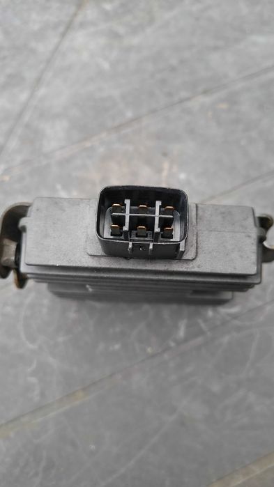 Regulator napięcia Kawasaki Z750, 2007 - 2012