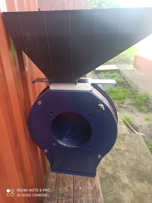 Зернодробилка дку