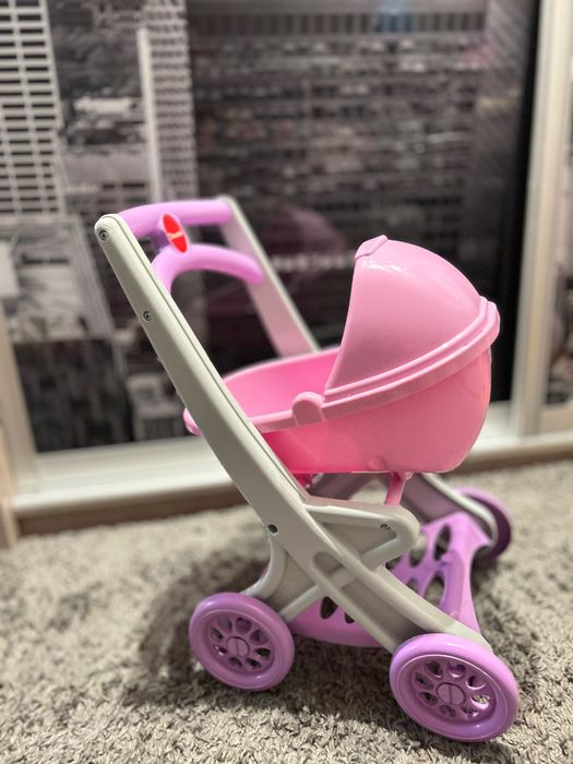 Візочок для ляльки
