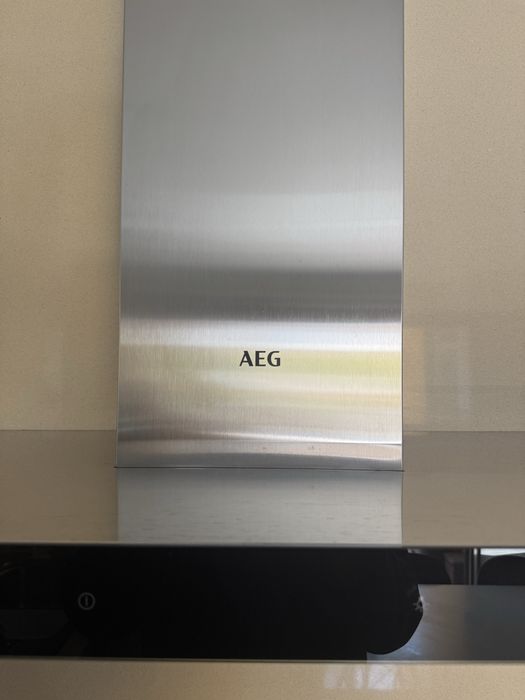 Exaustor AEG GB67D91HL (730 m3 - 90 cm - Cinzento) Semi-Novo