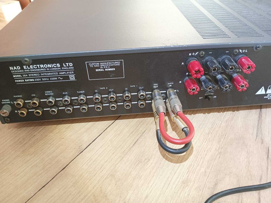 Wzmacniacz NAD 304