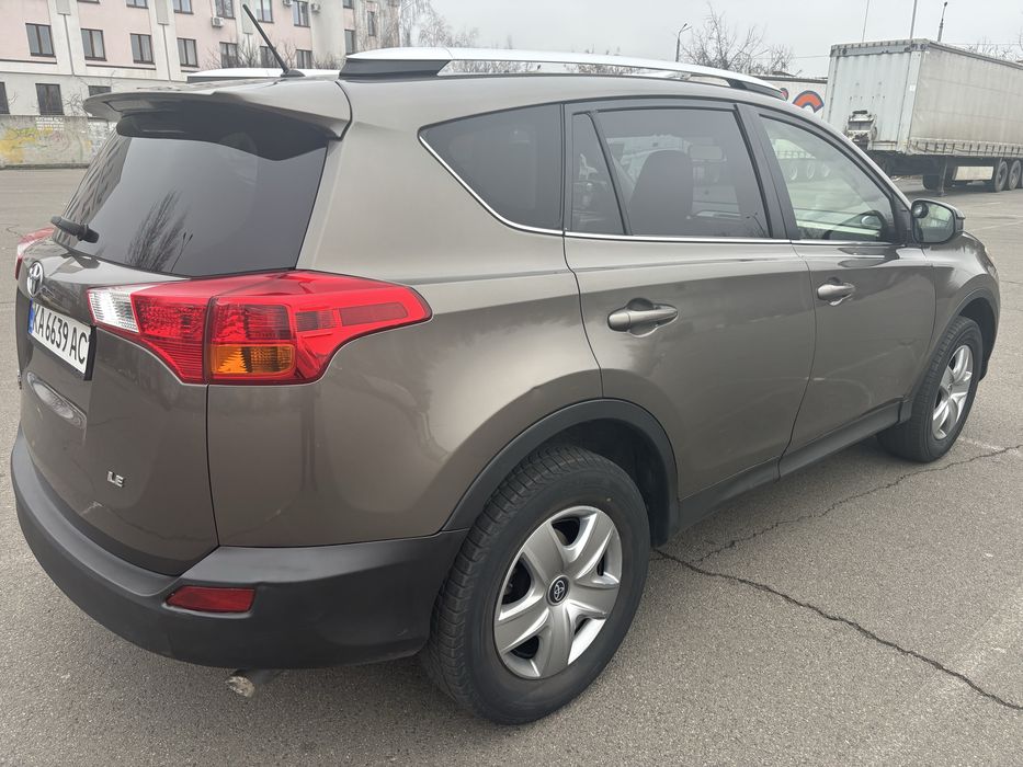 Toyota Rav 4 2015