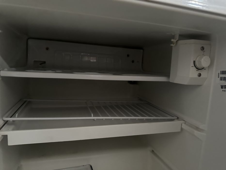 Холодильник маленький