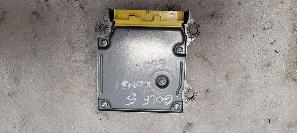 kokpit deska airbag pasy sensor vw golf v jetta