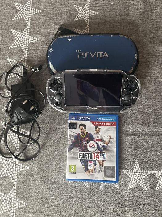 Konsola PSVita PCH-1000 + dodatki