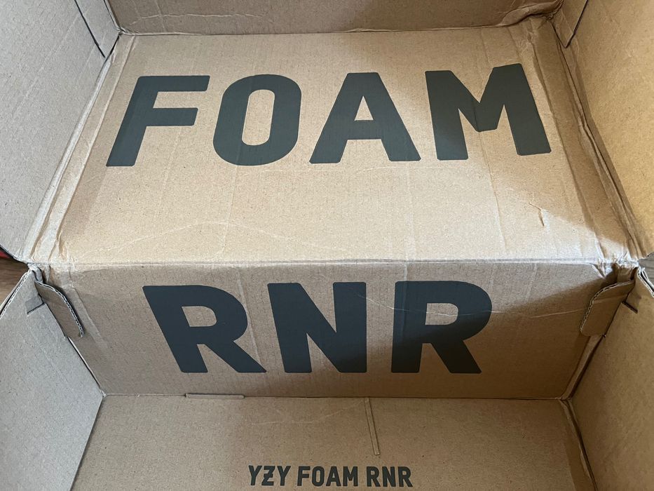Yeezy Foam Runner Onyx