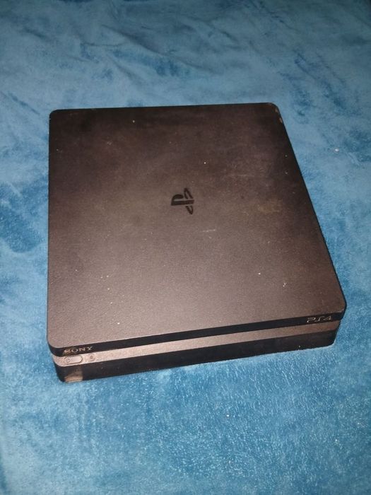 Ps4 slim para peças