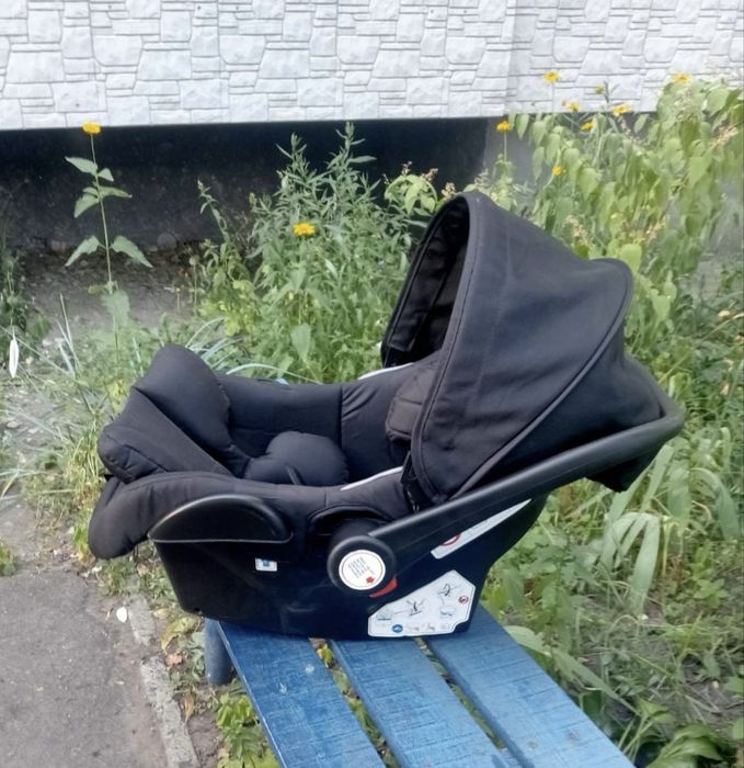 Продам автолюльку