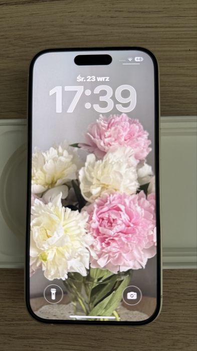 Iphone 15 128gb idealny