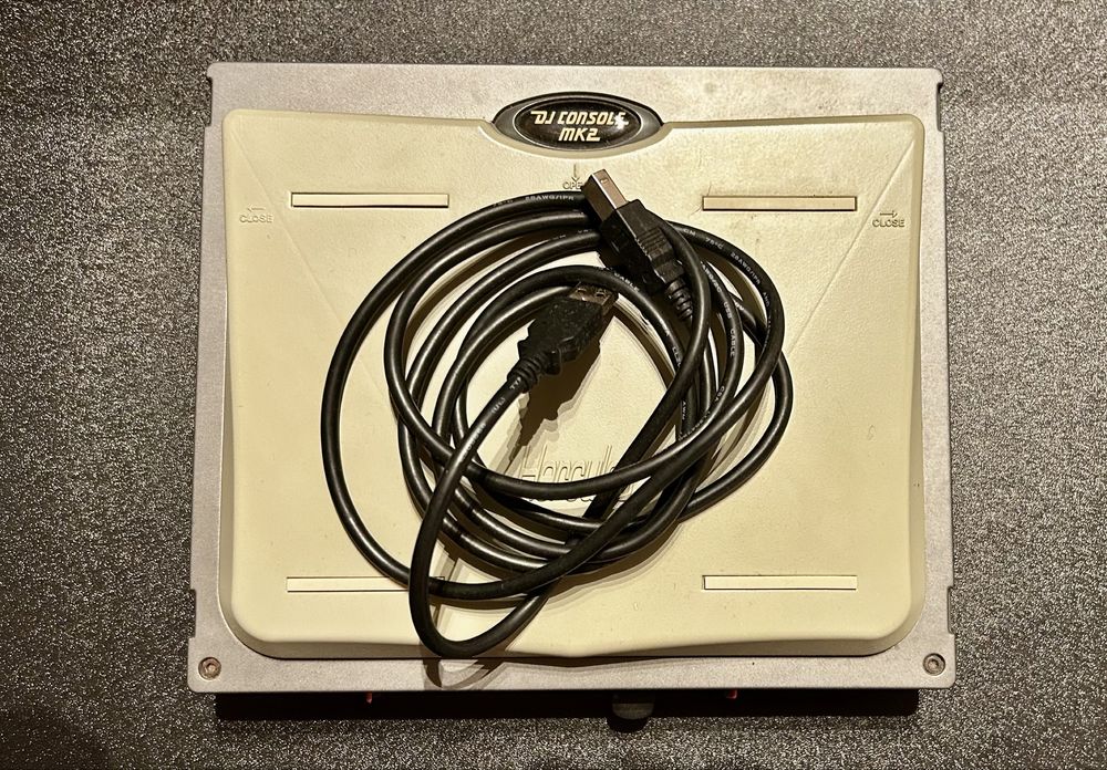 Hercules DJ Console MK2