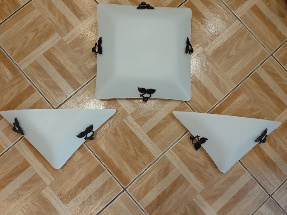 Lampa sufitowa i dwa kinkiety