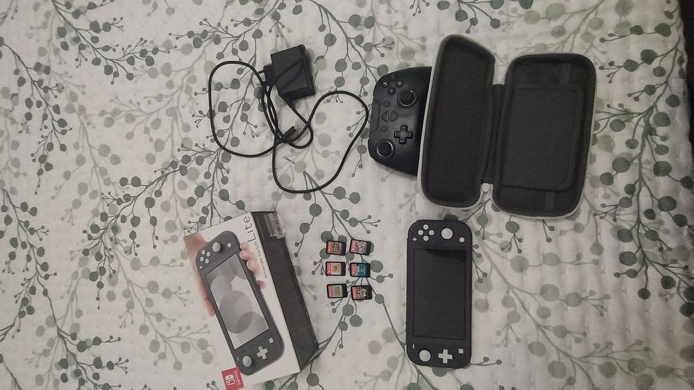 Nintendo switch lite com 6 jogos
