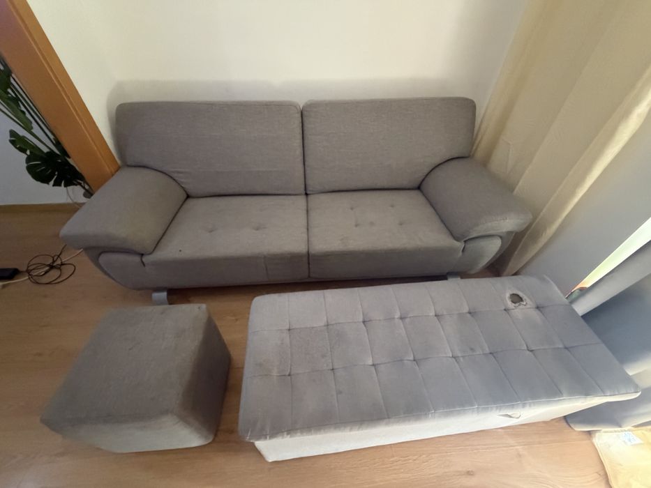 Sofa + puff + arrumos bau