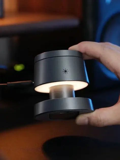 IVANKY Magnetic 3-in-1 Wireless Charger, 15W iPhone — нічик