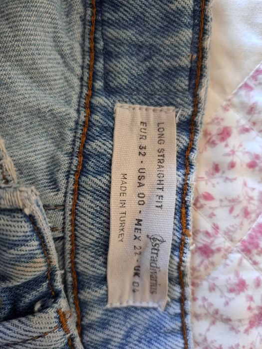 Calças de ganga strdivarius 32