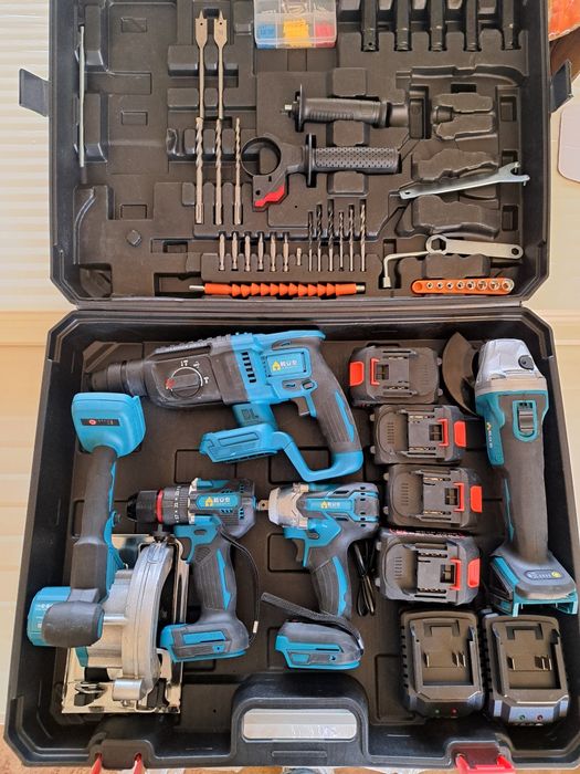 Kit de farramentas 5 maquinas