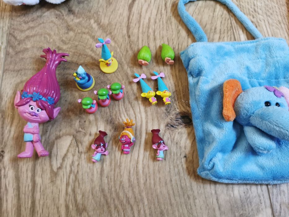 Małe zabawki - Hatchimals, Shnooks, Digipengiuns