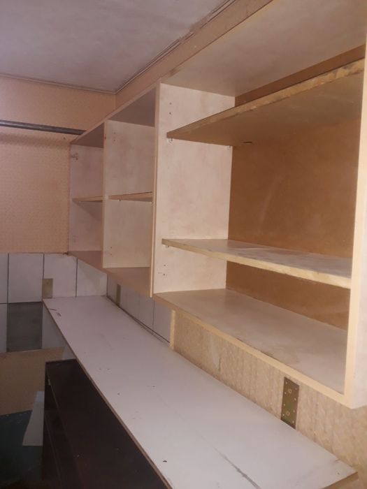 Сдам свою !!  гостинку. Гостинка с своим  санузлом, кунхей. На м. Ак.