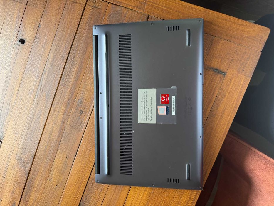 Portátil HUAWEI MateBook D14 2020 AMD Ryzen 7 3700U