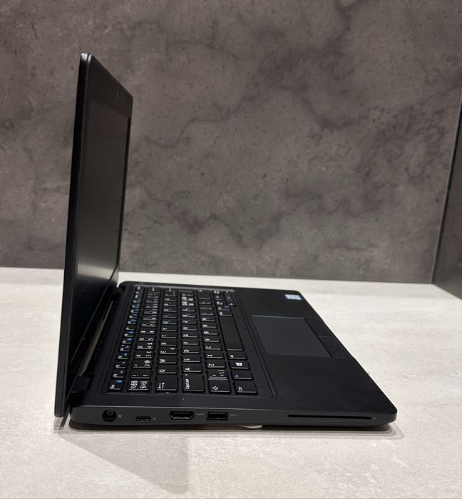 Ноутбук Dell Latitude 5290 12.5" 8/256GB SDD i5-8350! N3295