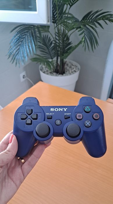 New Wireless PS3 Controllers64730234872322122