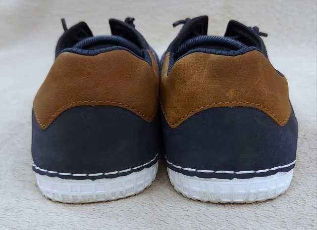 Мокасини  Bugatti