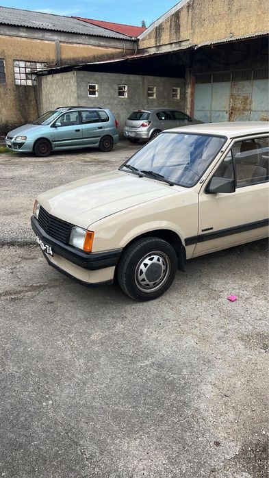 Opel corsa TR 1984 Opel corsa TR 1984