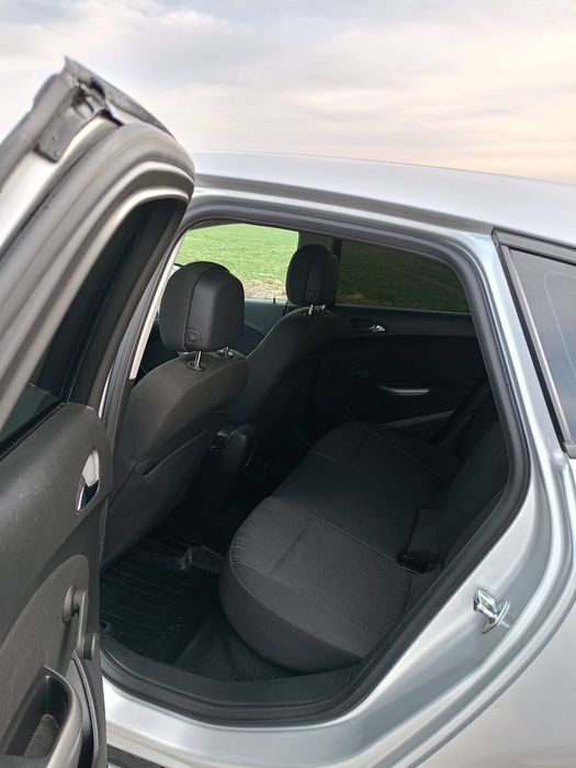 Sprzedam Opel Astra 4 J