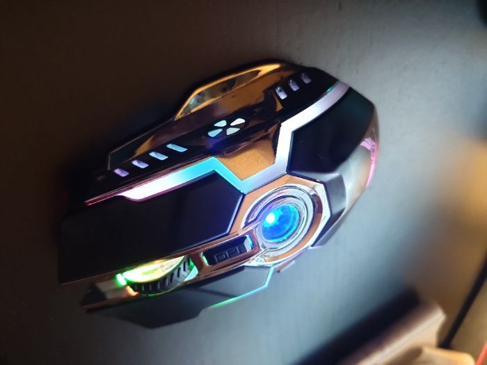 ZERODATE T30 --- Rato Rgb a Bateria
