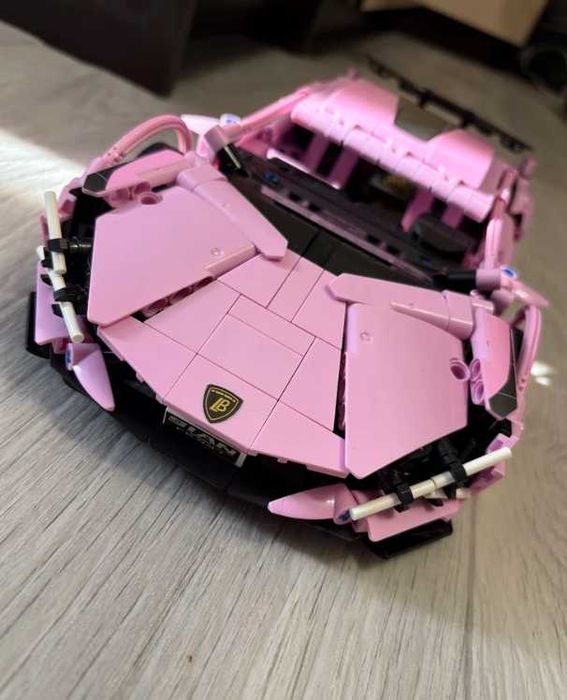 Klocki auto samochód lamborghini auto jest złożony