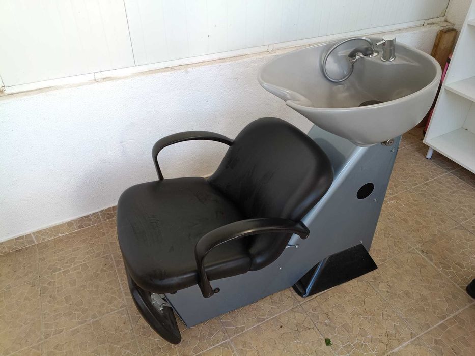Rampa de Lavagem para Salão de Cabeleireiro – Seminova