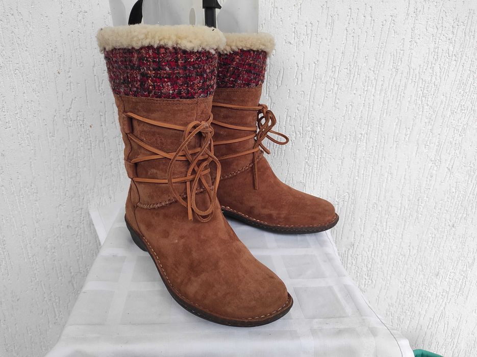 Замшевие сапоги Ugg Australia р.39