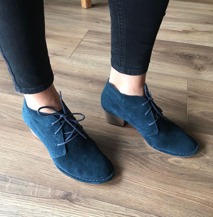 Nowe botki Clarks - turkusowy zamsz- roz.38,5