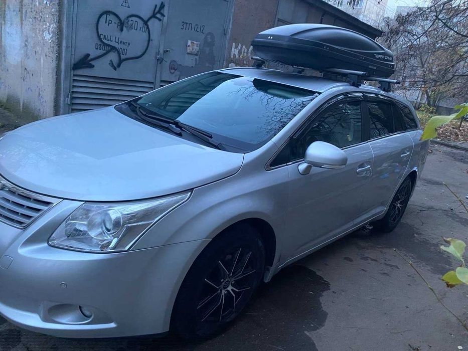 Продам Тойота Авенсис Т27 2010 г D4D 2.0 дизель