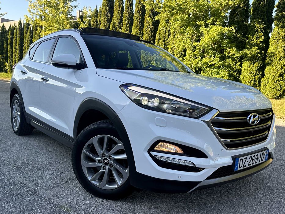 HYUNDAI TUCSON 1.7 CRDI FULL BiXenon LED Skóra Kamera Panorama Keyless