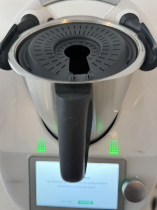 Bimby TM6 com saco se transporte.