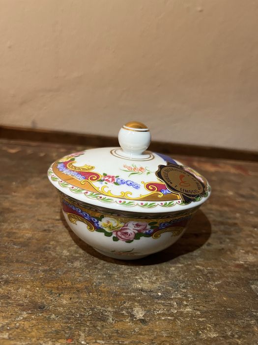 Caixa em Porcelana Limoges – Elle France – Nova