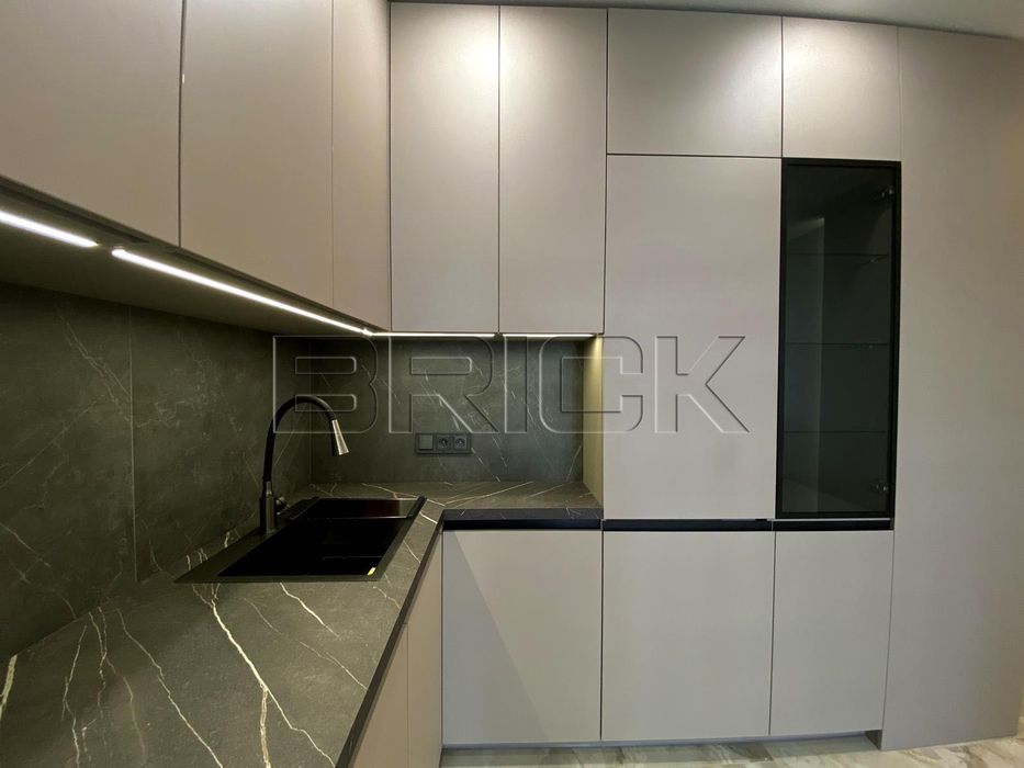 Apartment in Kyiv, 3-y mikrorayon Pivnichno-Brovarskoho masyvu, Darnytskyy masyv - View 3