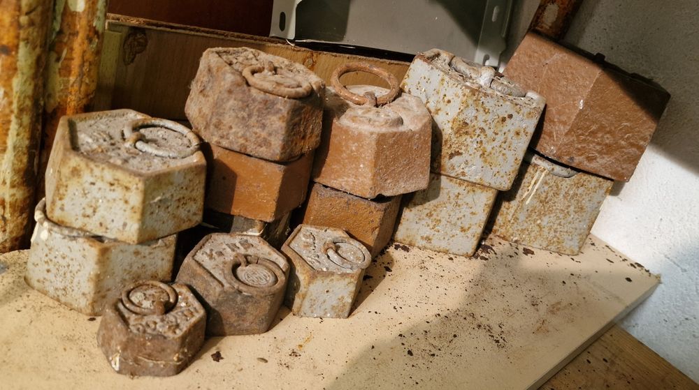 Balança decimal antiga.