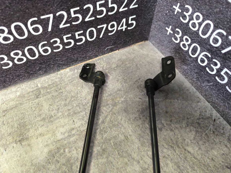 Амортизатор багажника пара Nissan J10 90450JD01B