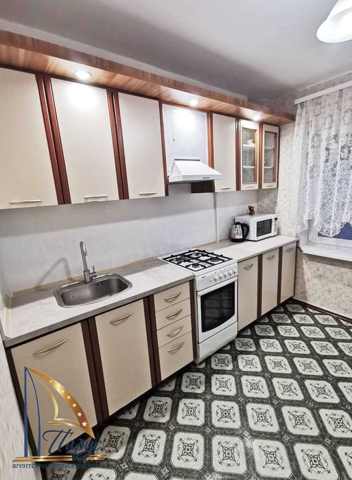 2-кімнатна на Оптимістичній чешка 1/9